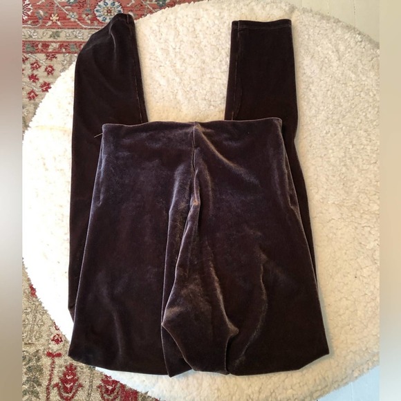 Commando Control Brown Velvet Leggings - Picture 7 of 8